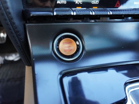 Used 2015 Jaguar F-TYPE S RWD image 19