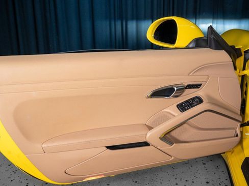 Used 2017 Porsche 911 Targa 4S image 20