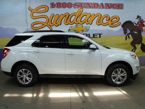 Used 2016 Chevrolet Equinox LT FWD image 1