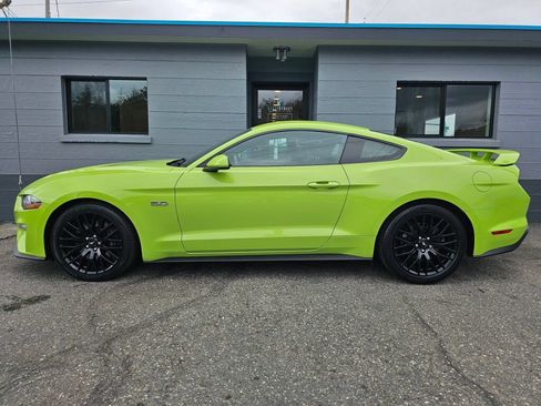 Used 2020 Ford Mustang GT w/ GT Performance Package RWD image 2