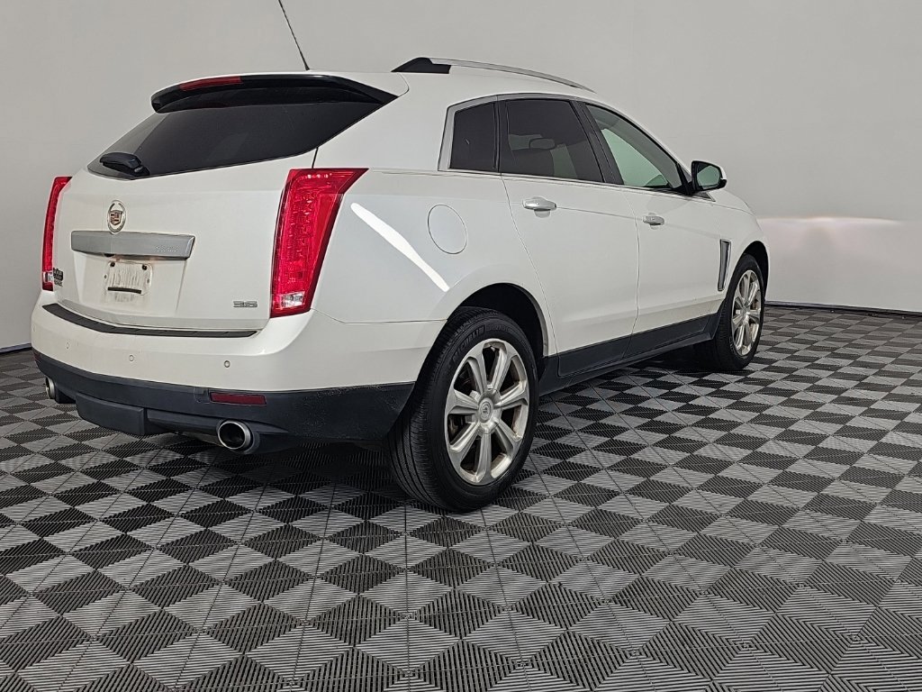 Used 2016 Cadillac SRX Premium w/ Trailering Package FWD image 5