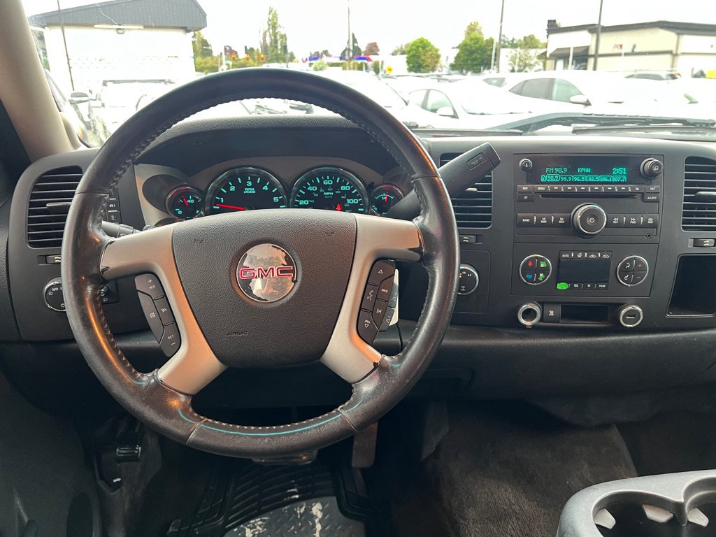 Used 2011 GMC Sierra 1500 SLE w/ Regional Value Package AWD/4WD image 14