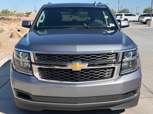 Used 2019 Chevrolet Tahoe LS RWD image 3