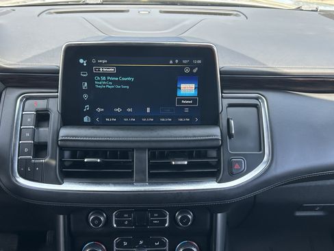 Certified 2023 Chevrolet Tahoe Z71 w/ Luxury Package AWD/4WD image 19