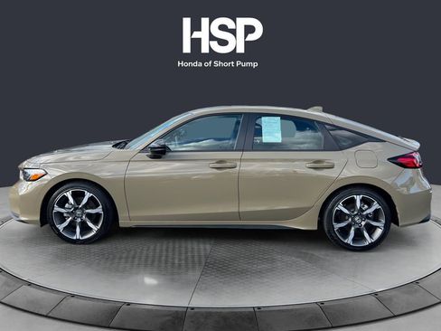 Used 2025 Honda Civic Sport Touring image 2