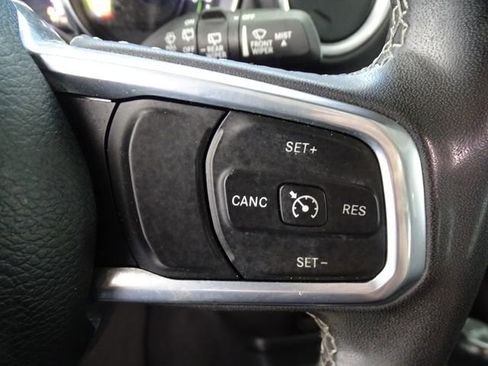 Certified 2023 Jeep Wrangler Unlimited Sahara w/ Cold Weather Group AWD/4WD image 8