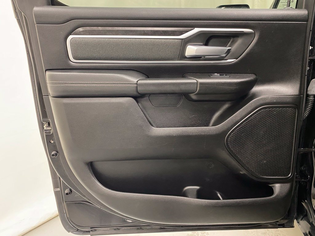 Used 2022 RAM 1500 Big Horn AWD/4WD image 12