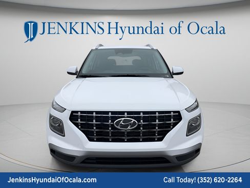 New 2026 Hyundai Venue SEL FWD image 15