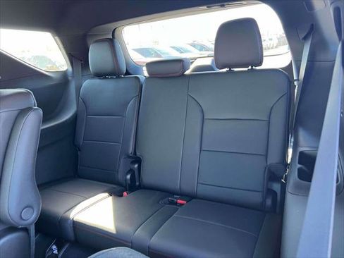 New 2026 Chevrolet Traverse Z71 image 11