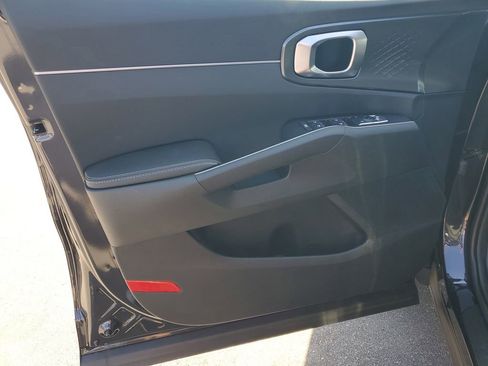 New 2026 Kia Sorento S image 8