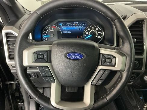 Used 2017 Ford F150 Lariat w/ Equipment Group 501A Mid AWD/4WD image 16