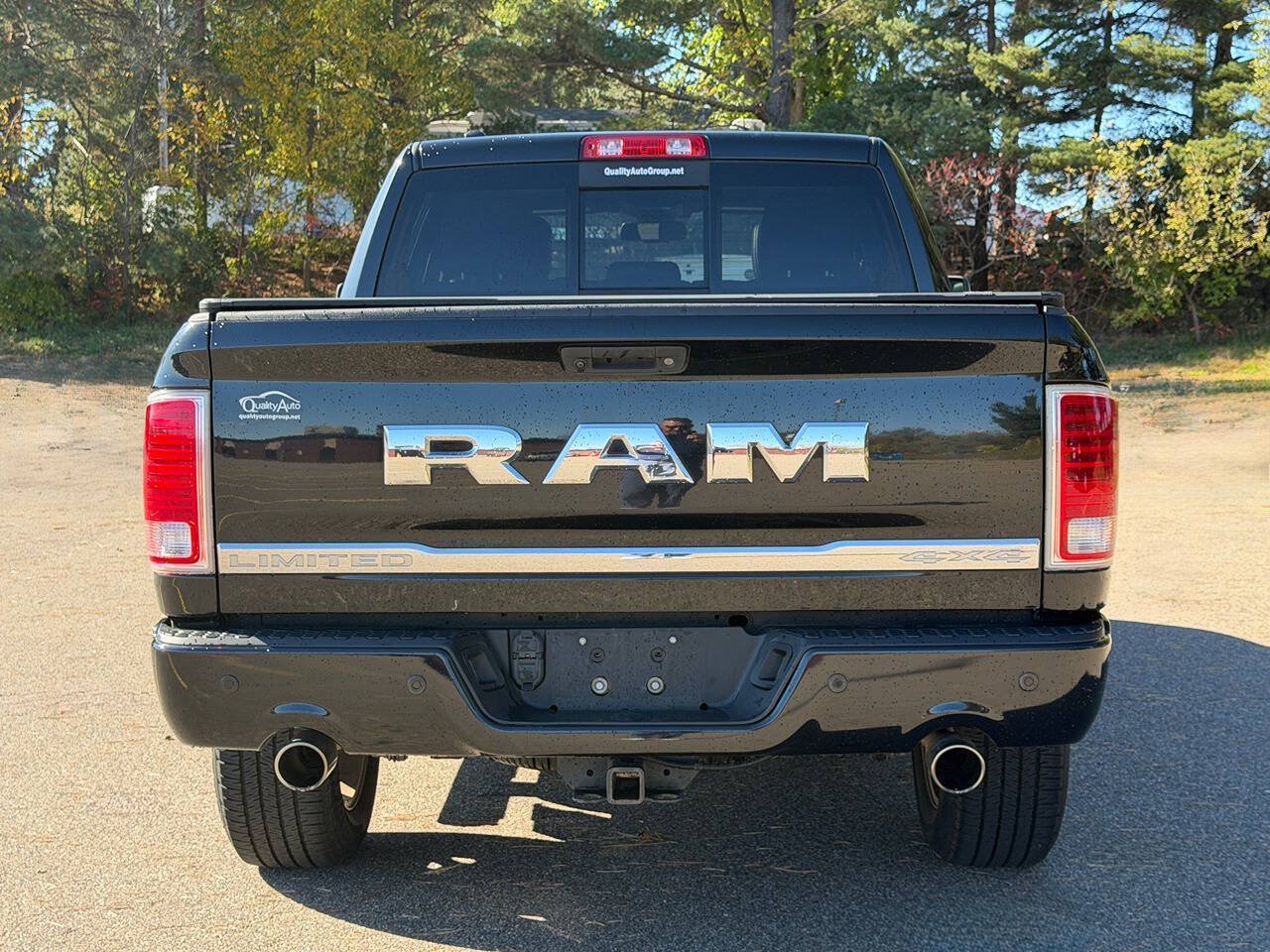 Used 2017 RAM 1500 Limited AWD/4WD image 4