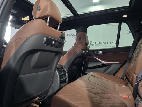 Used 2025 BMW X5 sDrive40i w/ Premium Package image 25