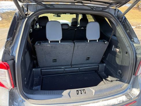 Used 2023 Ford Explorer ST w/ Equipment Group 401A image 5