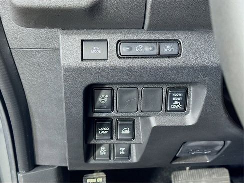 Used 2025 Nissan Frontier PRO-4X w/ Pro Convenience Package image 21