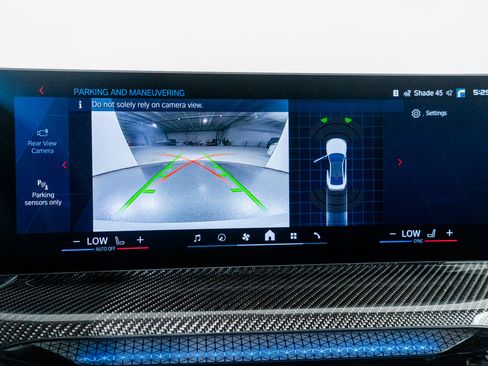 Used 2025 BMW M4 Coupe image 41