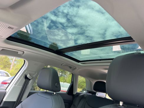 New 2026 Audi Q3 quattro 2.0T AWD/4WD image 27