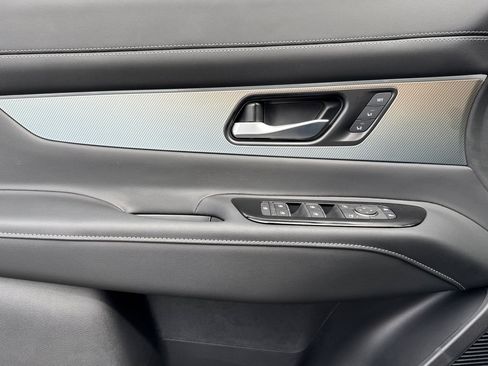 New 2025 Nissan Murano SL image 8