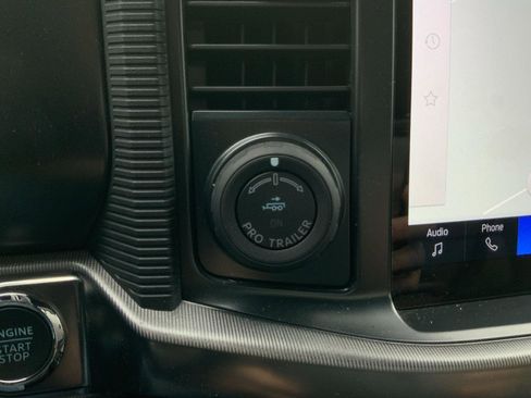 Used 2025 Ford F150 Raptor image 40