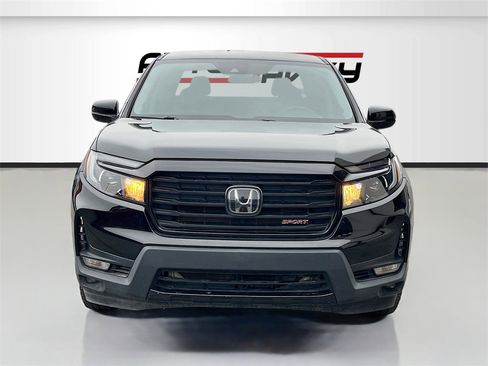 Used 2022 Honda Ridgeline Sport image 2