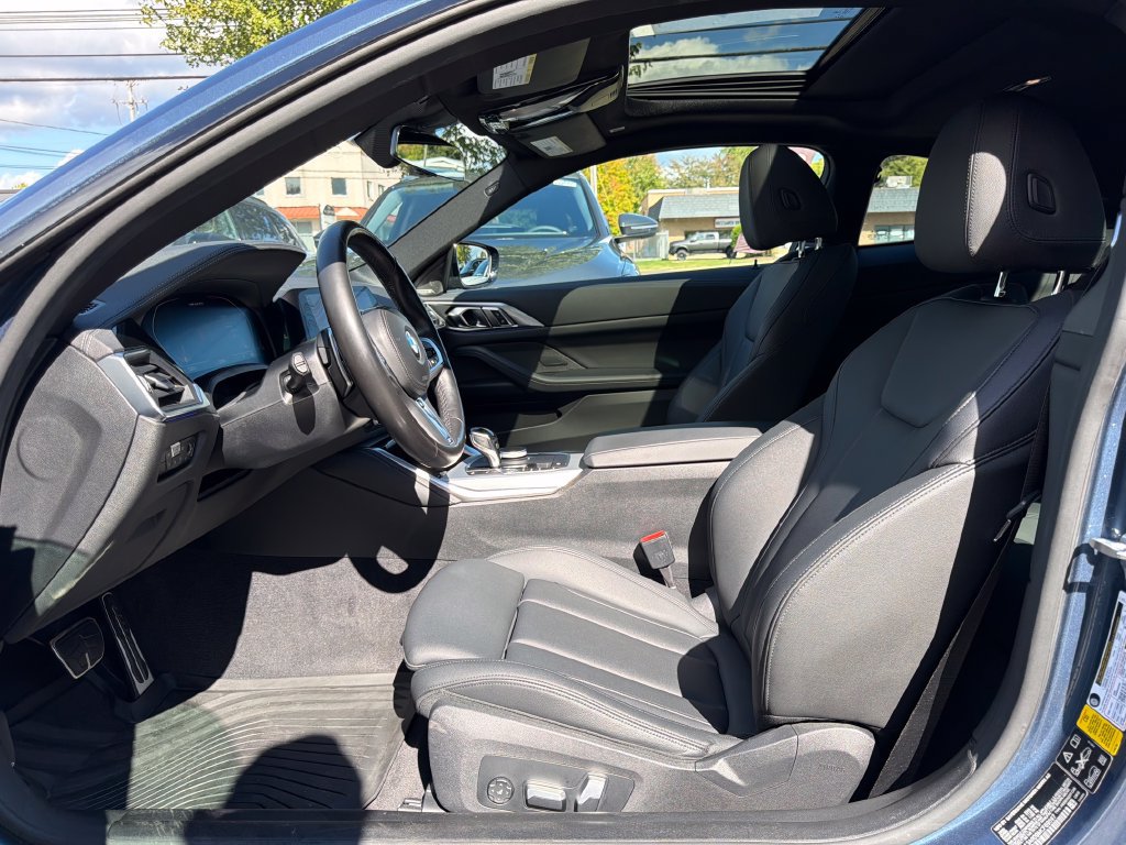 Used 2021 BMW 440i xDrive Coupe w/ Premium Package AWD/4WD image 17