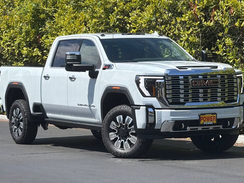 New 2026 GMC Sierra 3500 Denali w/ Denali Reserve Package AWD/4WD image 2
