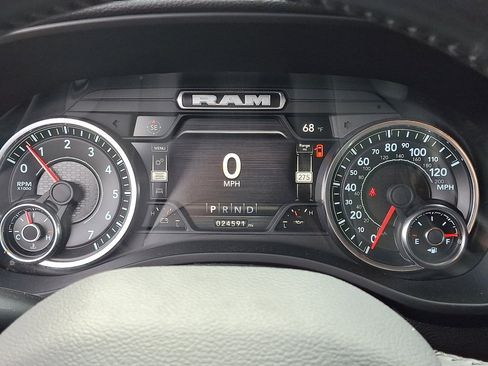 Certified 2022 RAM 1500 Big Horn image 26