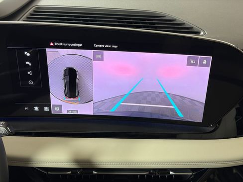 Certified 2025 Audi Q6 e-tron Premium Plus w/ Premium Plus image 26