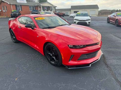 Used 2016 Chevrolet Camaro LT image 7