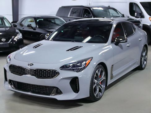 Used 2021 Kia Stinger GT1 image 6