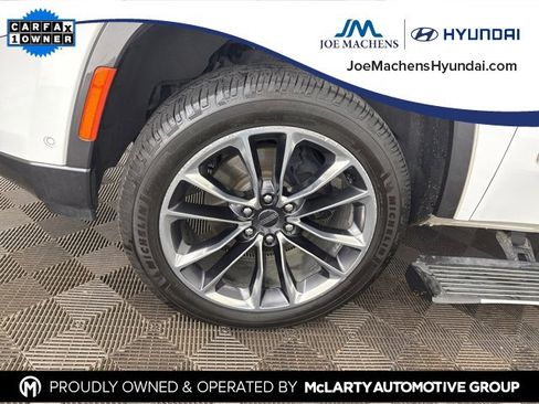 Used 2022 Jeep Wagoneer Series III w/ Premium Group I image 34