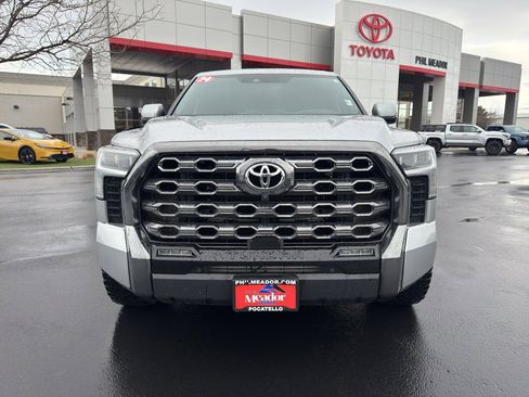 Used 2024 Toyota Tundra Platinum image 6