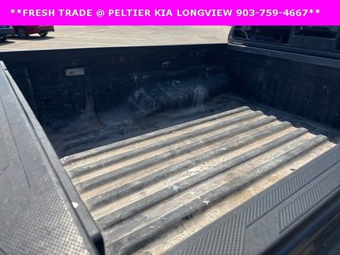 Used 2022 Nissan Frontier SV image 13