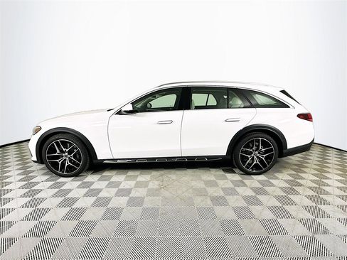New 2026 Mercedes-Benz E 450 4MATIC All-Terrain Wagon image 4