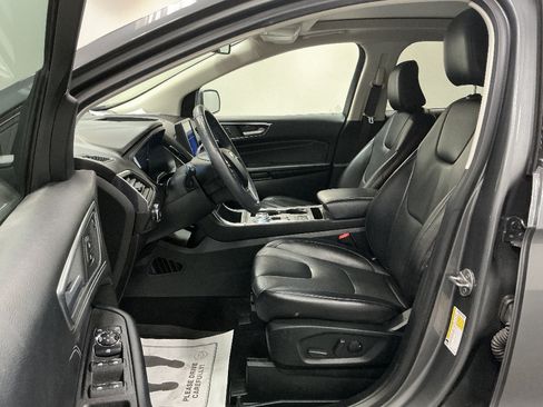 Used 2022 Ford Edge Titanium AWD/4WD image 8