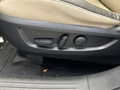 Used 2019 INFINITI QX50 Luxe image 22