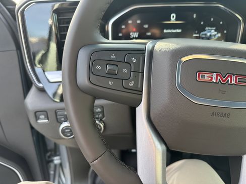 New 2026 GMC Sierra 3500 SLE w/ SLE Value Package image 18