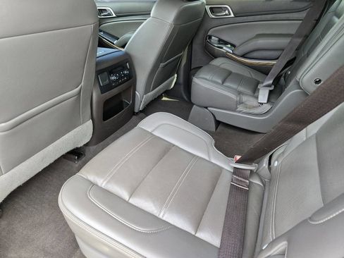 Used 2020 GMC Yukon Denali w/ Denali Ultimate Package AWD/4WD image 29
