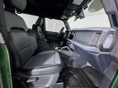 Used 2024 Ford Bronco Everglades image 26