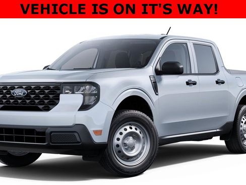 New 2025 Ford Maverick XL image 29