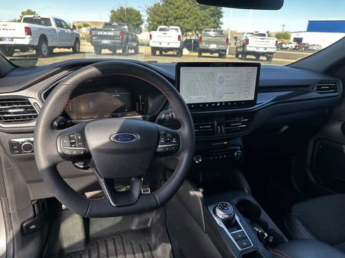 Used 2023 Ford Escape ST-Line w/ Tech Pack #1 FWD image 19
