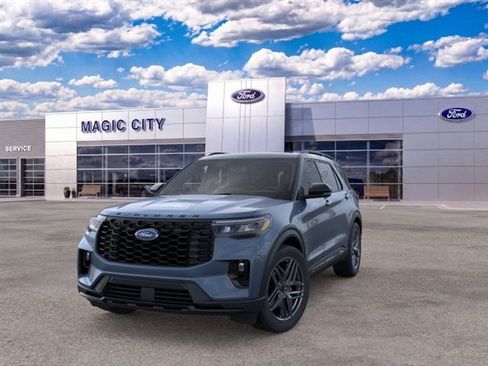 New 2026 Ford Explorer ST-Line w/ ST-Line Street Pack AWD/4WD image 2