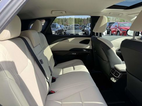 Used 2023 Lexus RX 350 Premium image 19