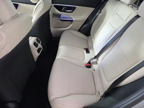 New 2027 Mercedes-Benz GLC 300 image 11