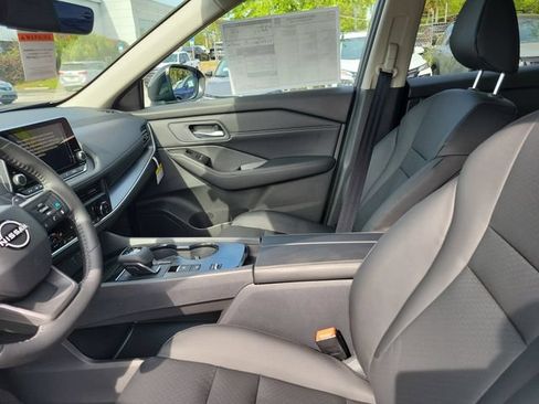 New 2026 Nissan Rogue Dark Armor FWD image 8