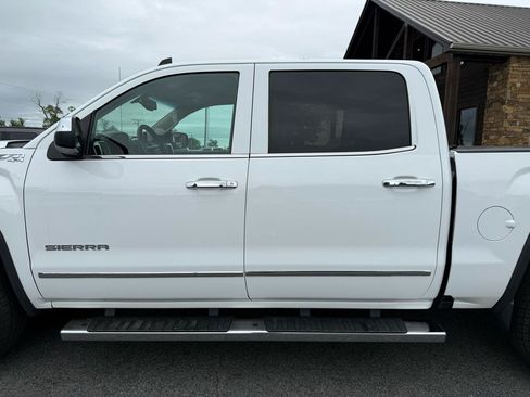 Used 2018 GMC Sierra 1500 SLT w/ SLT Premium Package AWD/4WD image 35