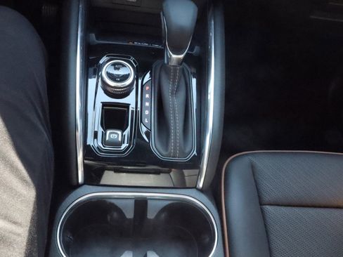 New 2026 GMC Canyon AT4 w/ AT4 Premium Package image 15