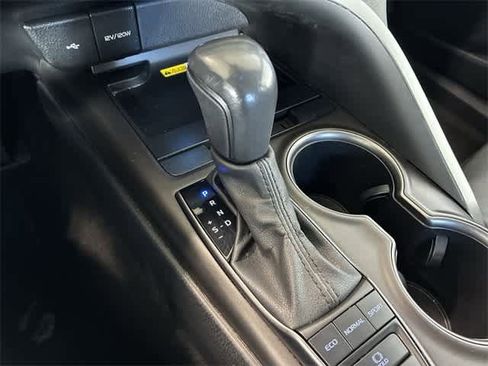 Used 2023 Toyota Camry XSE image 33