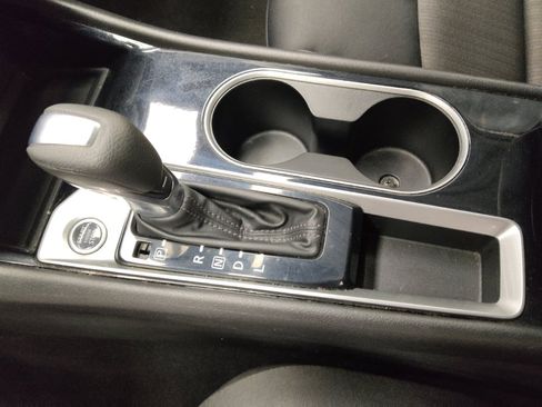 Used 2024 Nissan Altima 2.5 SV image 26