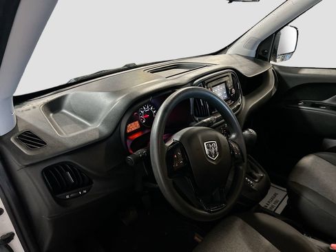 Used 2022 RAM ProMaster City Wagon image 9